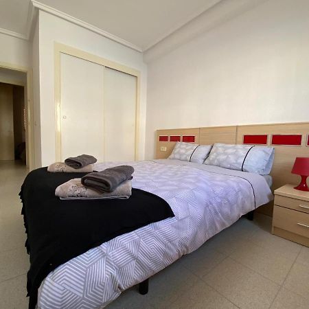 Apartamento La Rosa Torrevieja Exterior foto