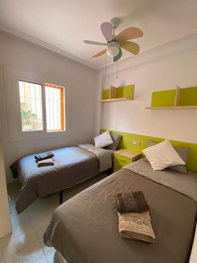 Apartamento La Rosa Torrevieja Exterior foto