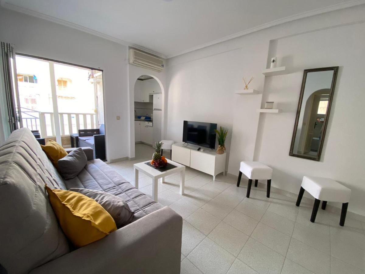 Apartamento La Rosa Torrevieja Exterior foto
